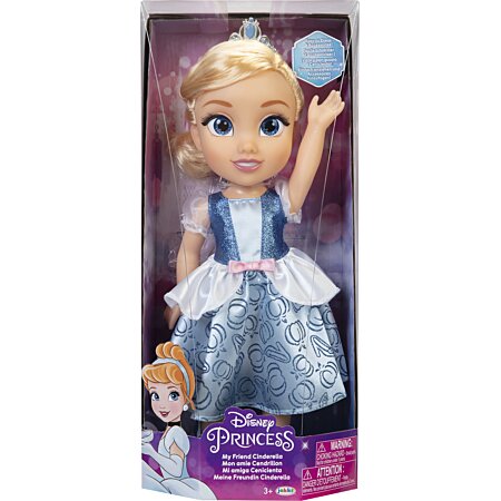 Promo Poupées Princesses Disney 38 Cm chez Intermarché 