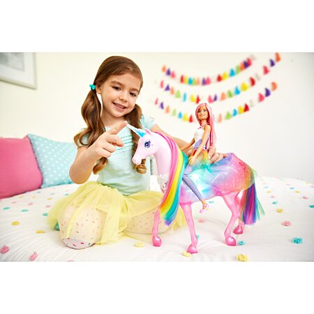Barbie et sa licorne lumineuse Dreamtopia