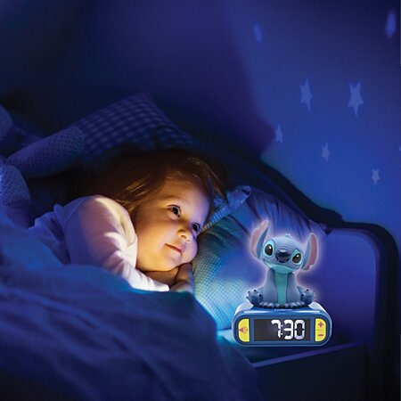 Réveil digital avec veilleuse lumineuse Stitch en 3D et effets sonores au  meilleur prix