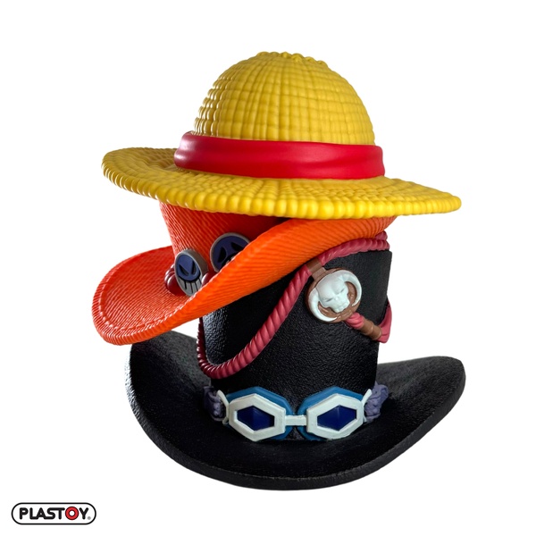 Tirelire One Piece Pile De Chapeaux Plastoy