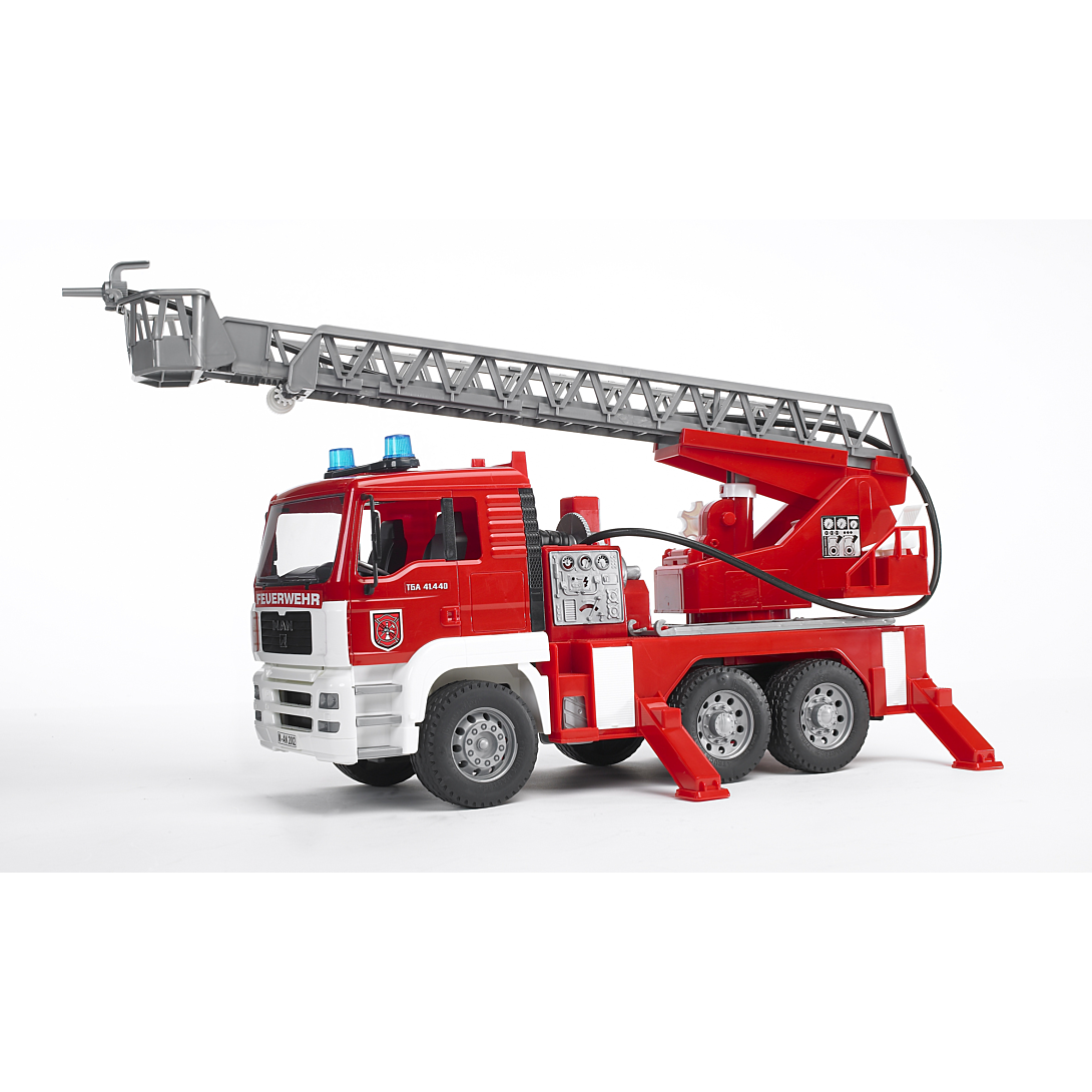 CAMION DE POMPIER MAN AVEC ECHELLE, POMPE A EAU ET MODULE SON ET LUMIÈRE