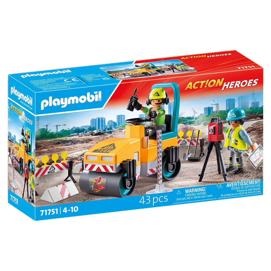 Ouvriers avec rouleau compresseur